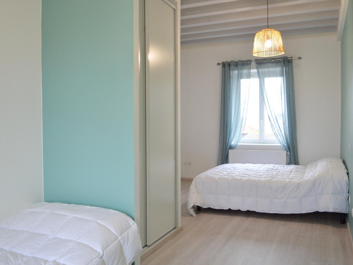 Deux gîtes 15 pers avec piscine 12x5m à Chalain-le-Comtal - Photo 25