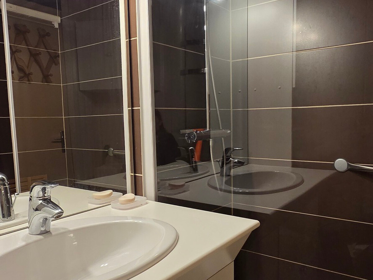 Studio ski aux pieds, 8e étage, vue domaine à Avoriaz - Photo 10