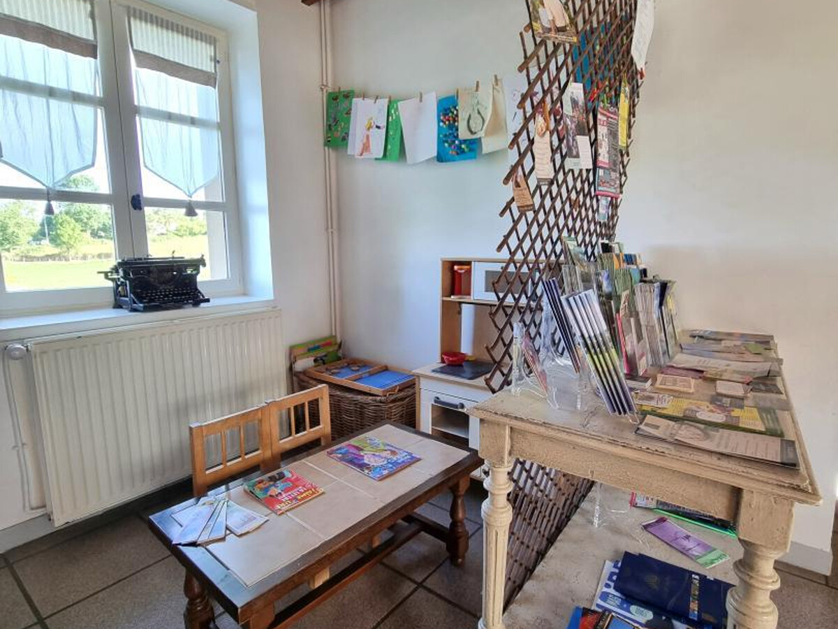 Le Tilleul : gîte 12 pers, 4 chambres à Grammond - Photo 10