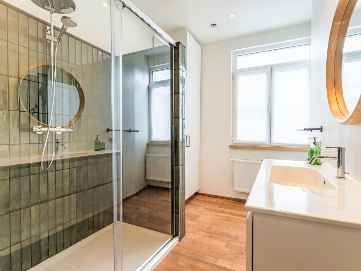 Lili's with terrace – Maison 3 chambres au cœur de Blankenberge - Photo 4