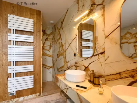 Maison de Charme avec Piscine Privée, Salle de Fitness et Sauna - Photo 9