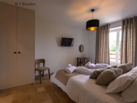 Maison de Charme avec Piscine Privée, Salle de Fitness et Sauna - Photo 15