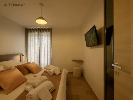 Maison de Charme avec Piscine Privée, Salle de Fitness et Sauna - Photo 20