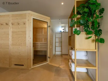 Maison de Charme avec Piscine Privée, Salle de Fitness et Sauna - Photo 25