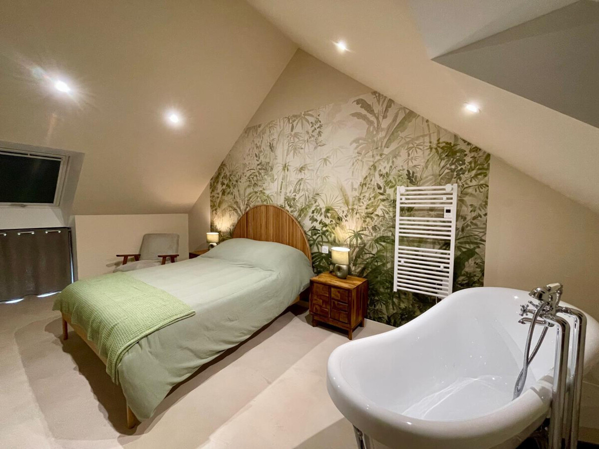 Gîte 7 personnes à Montfarville, jardin et parking - Photo 3