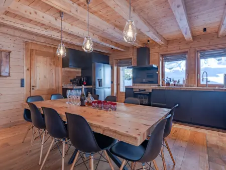 Chalet 7 chambres avec conciergerie 5* aux Allues : photo 10