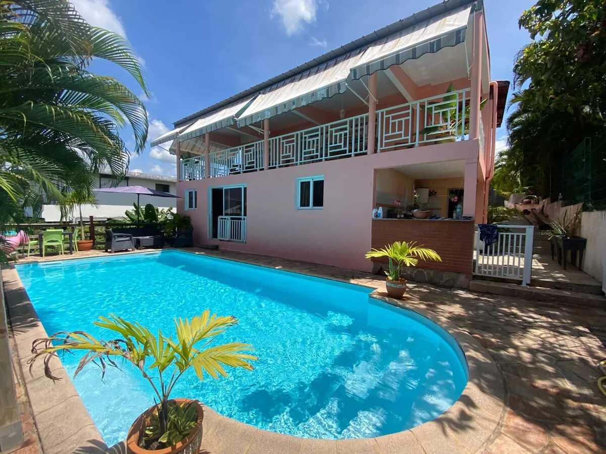 Appartement 3 chambres à Schoelcher, piscine toute l'année - Photo 1