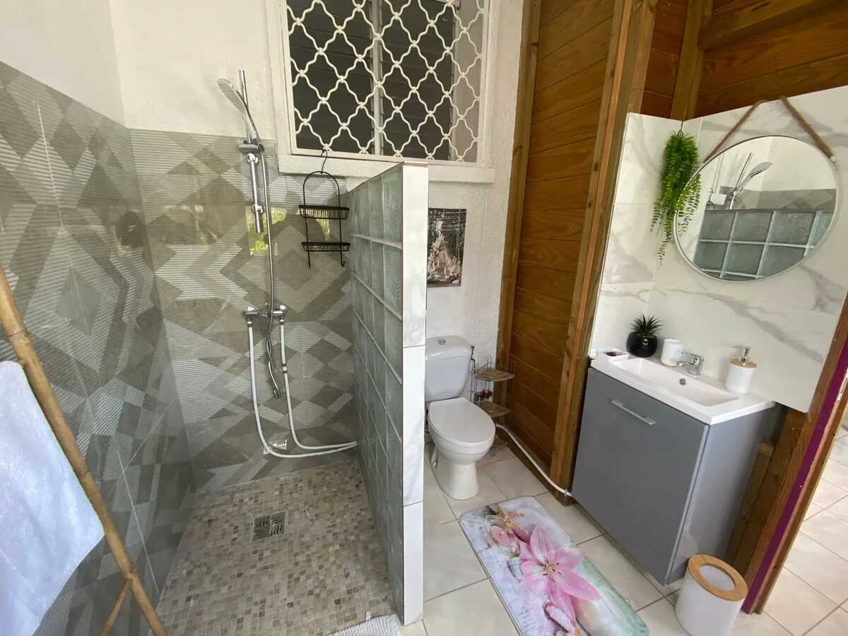 Appartement 3 chambres à Schoelcher, piscine toute l'année - Photo 12