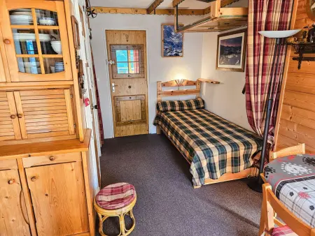 Appartement authentique au cœur des Menuires avec wifi et parking : photo 4