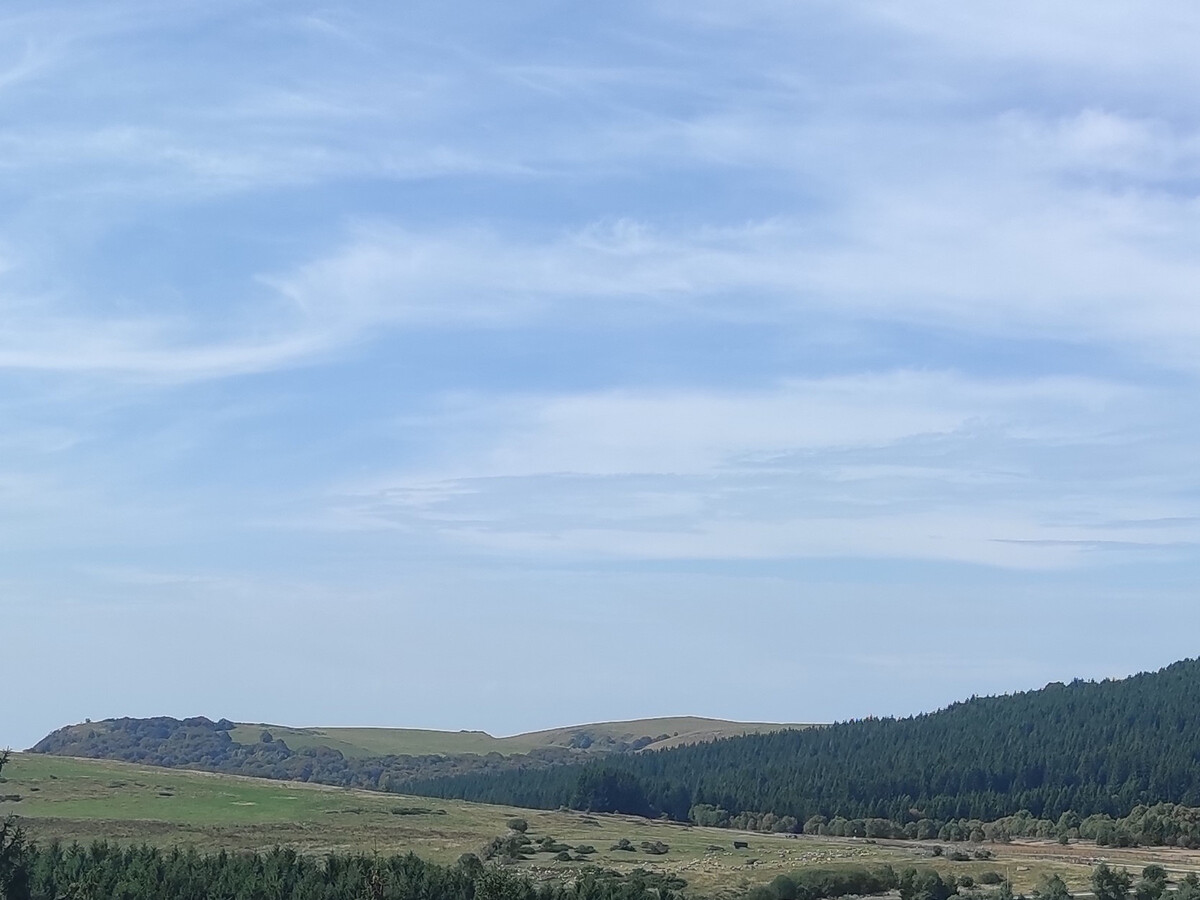 Studio 25m² dernier étage, vue Plomb du Cantal à Super Besse - Photo 18