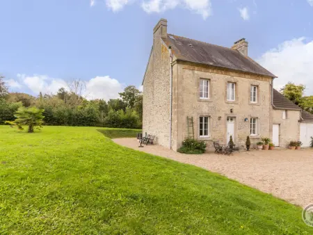 Gîte 6 pers. dans ancien presbytère rénové à Sébeville : photo 2