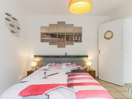 Charmante maison avec jardin près de la plage, Gite 2 personnes à Saint Jean de la Rivière - Photo 2