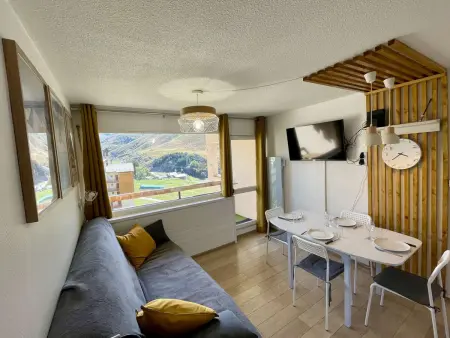 Studio skis aux pieds lumineux et tout confort avec parking – Les Menuires : photo 3