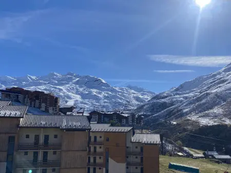 Studio skis aux pieds lumineux et tout confort avec parking – Les Menuires : photo 16