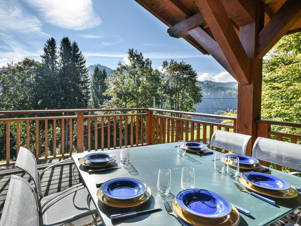 T5 duplex 3 chambres avec terrasse sud aux Gets - Photo 14