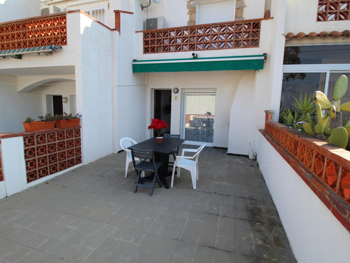 Maison 4 pers. à Roses : terrasse 25m² & piscine - Photo 2