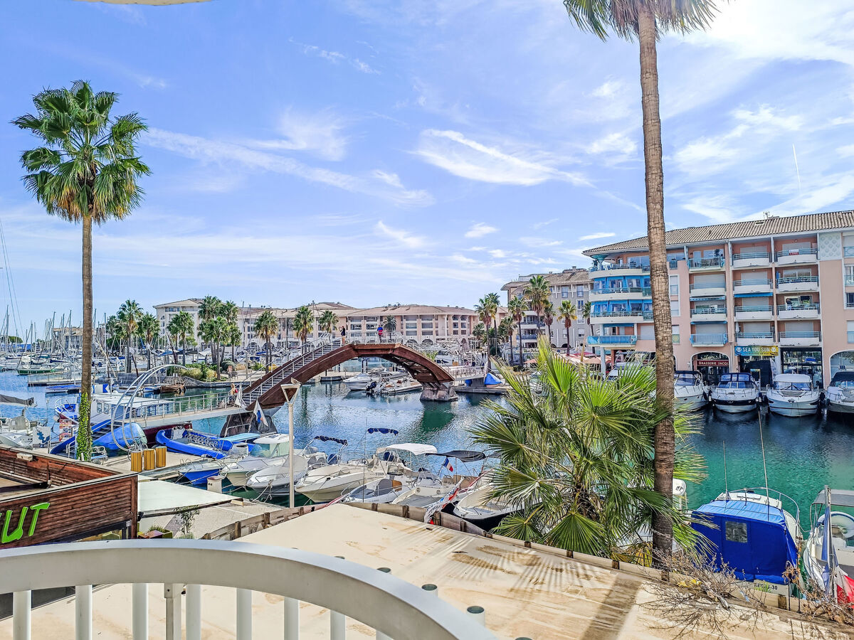 Apt 2 pièces avec terrasse vue port à Fréjus - Photo 7