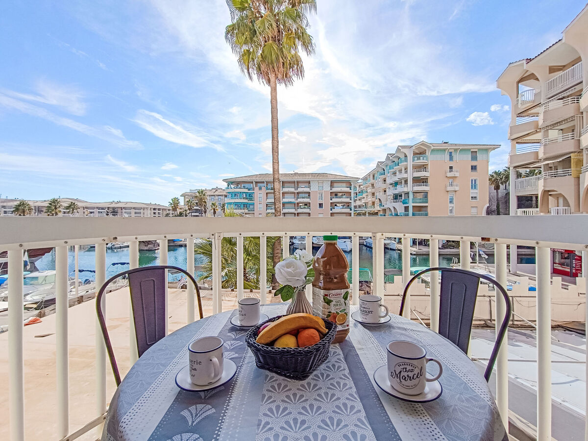 Apt 2 pièces avec terrasse vue port à Fréjus - Photo 8