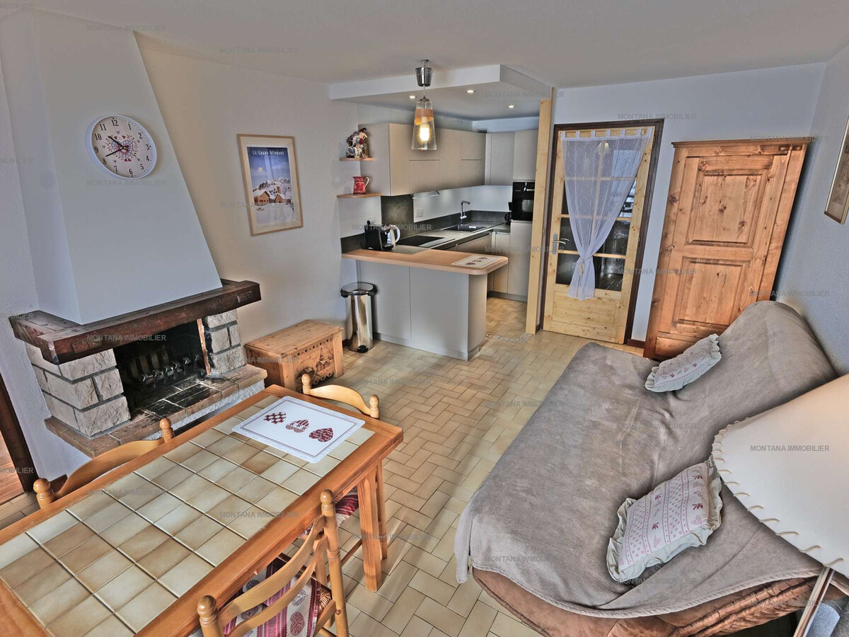 2 pièces vue panoramique montagne + parking privé - Photo 1