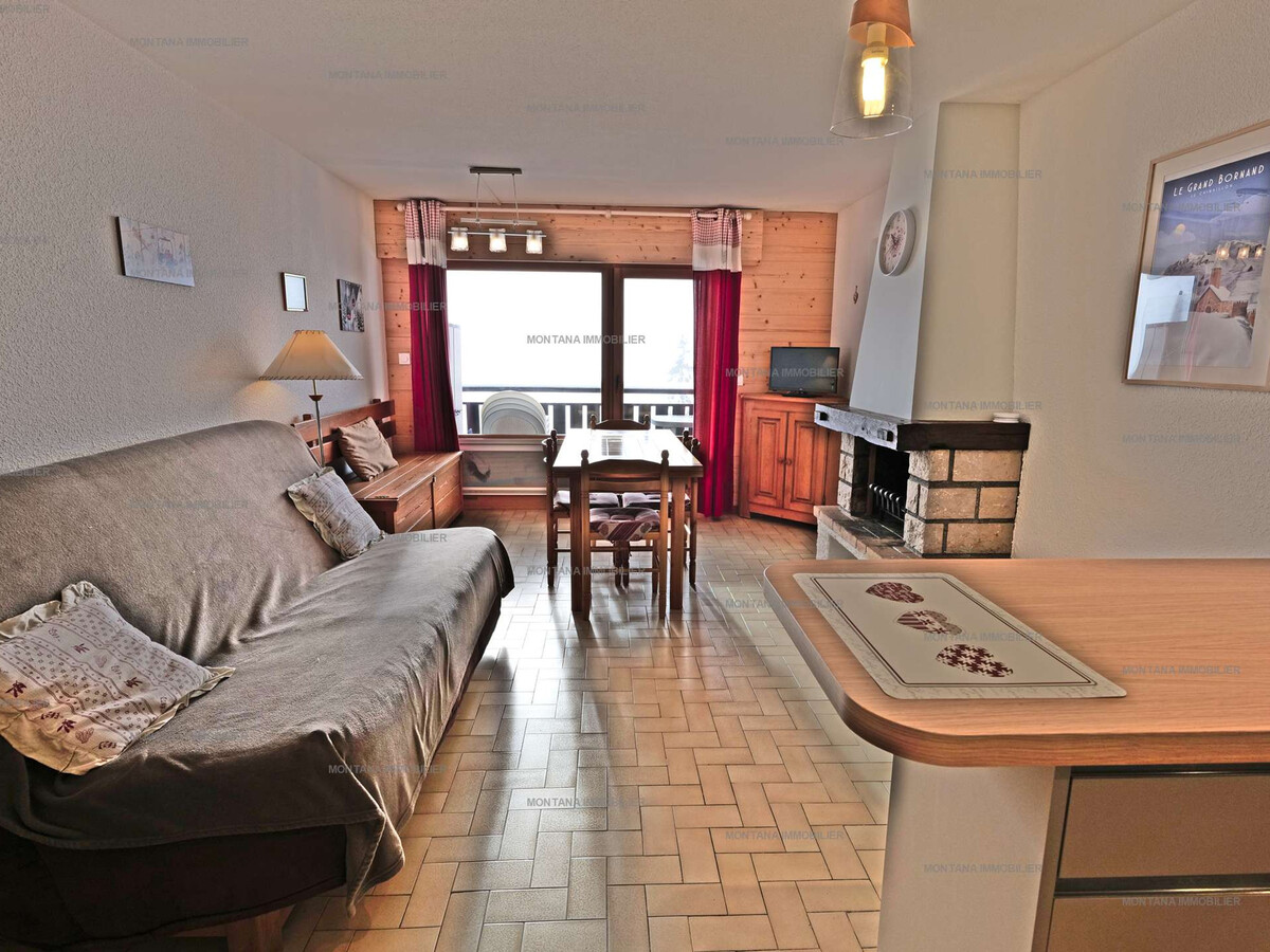 2 pièces vue panoramique montagne + parking privé - Photo 2