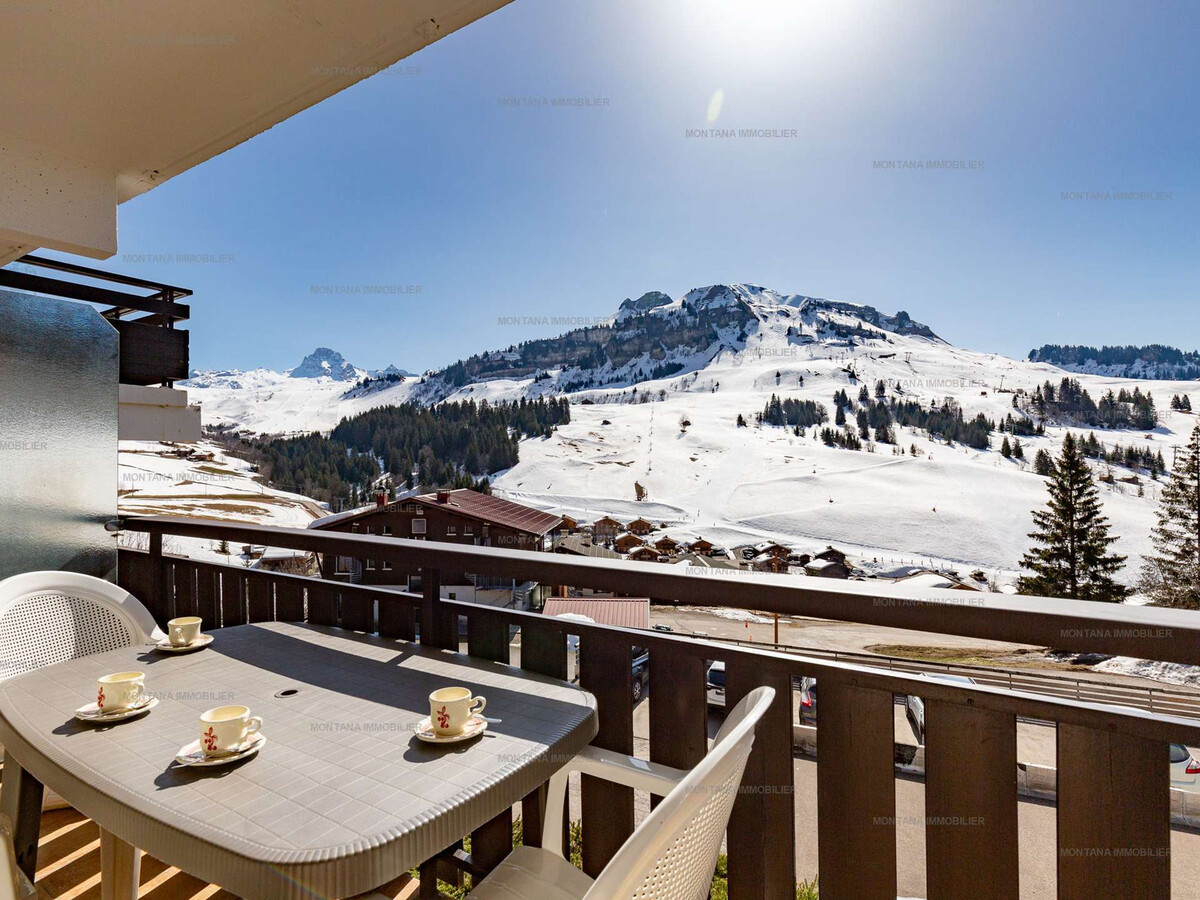2 pièces vue panoramique montagne + parking privé - Photo 17