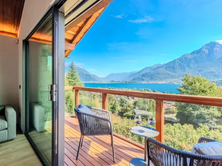 Woodhouse Domaso – Maison 150 m² vue lac et piscine - Photo 1