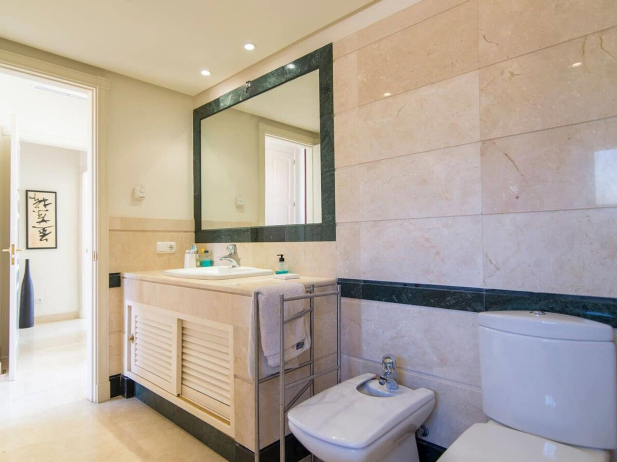 Penthouse duplex Marbella, 4 ch, terrasses vue mer - Photo 18