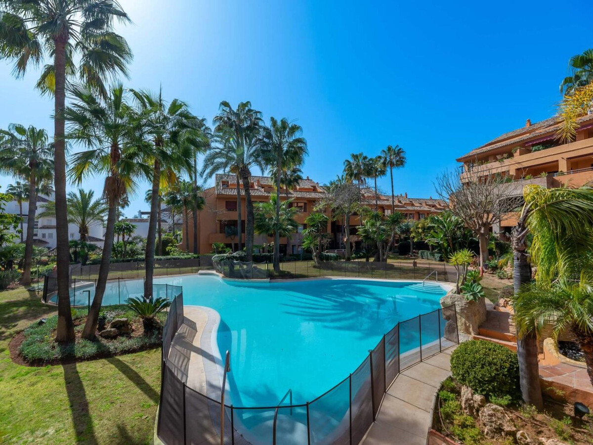 Penthouse duplex Marbella, 4 ch, terrasses vue mer - Photo 24