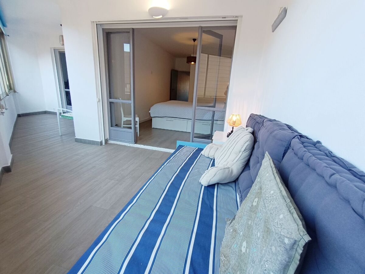 Le Victor Hugo – Appartement 85 m² rénové, centre Saint-Raphaël - Photo 2