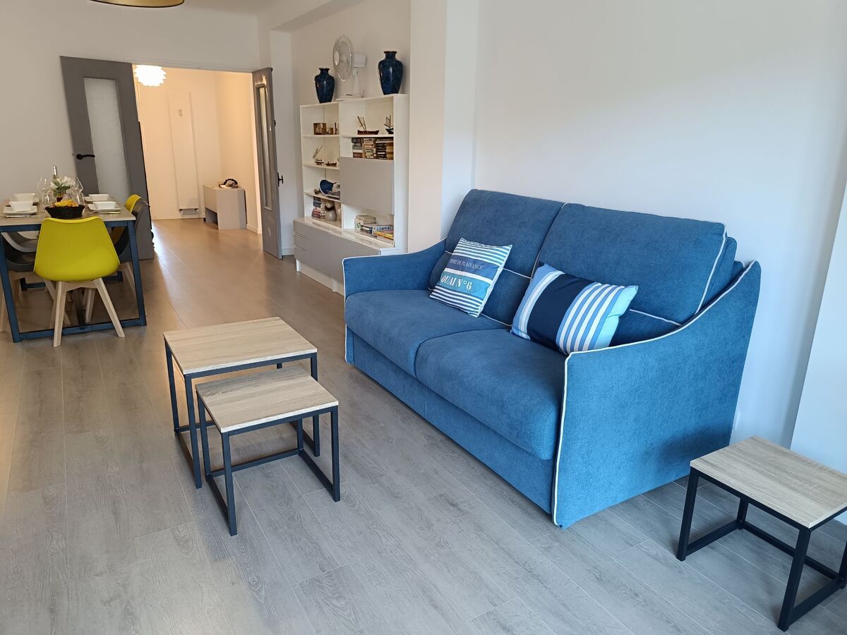 Le Victor Hugo – Appartement 85 m² rénové, centre Saint-Raphaël - Photo 7