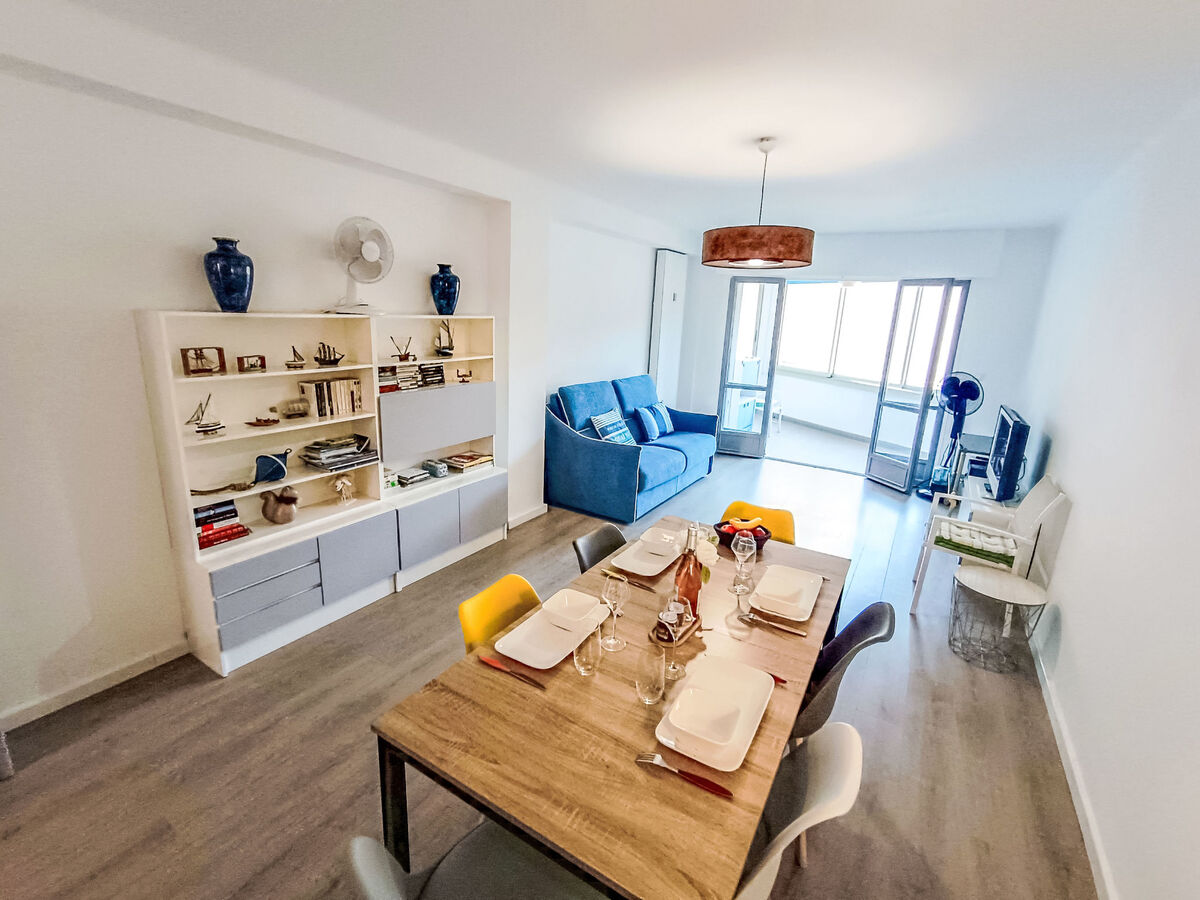 Le Victor Hugo – Appartement 85 m² rénové, centre Saint-Raphaël - Photo 10