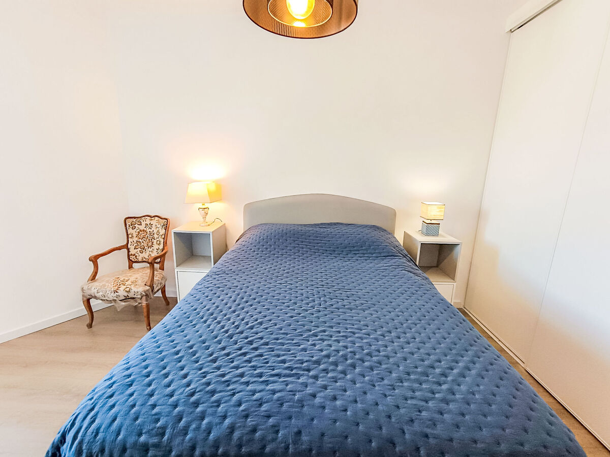 Le Victor Hugo – Appartement 85 m² rénové, centre Saint-Raphaël - Photo 11
