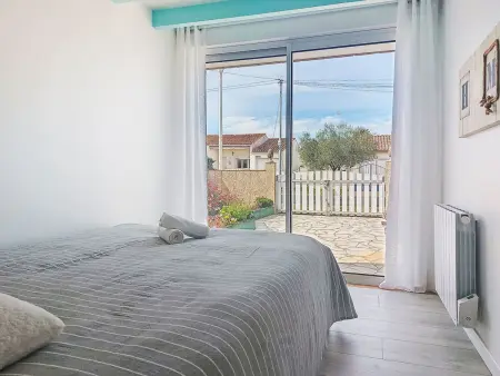 Maison Saint Tro – Île d'Oléron, jardin clos et climatisée : photo 14