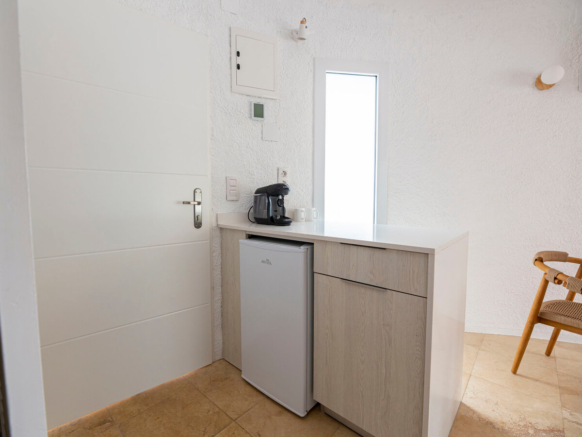 Studio moderne 2 pers. avec vue baie et piscine à Roses - Photo 7