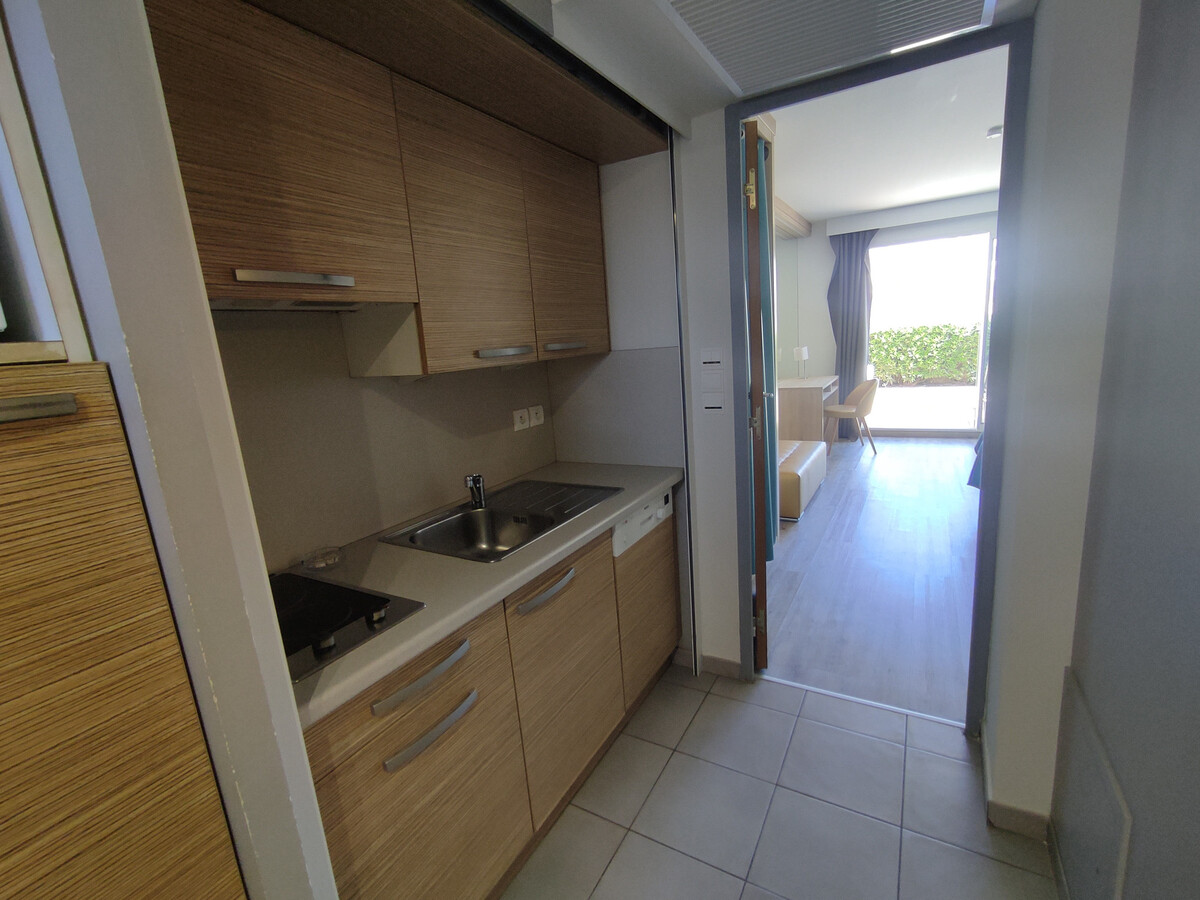 Studio climatisé 2 pers avec terrasse et piscine - Photo 10