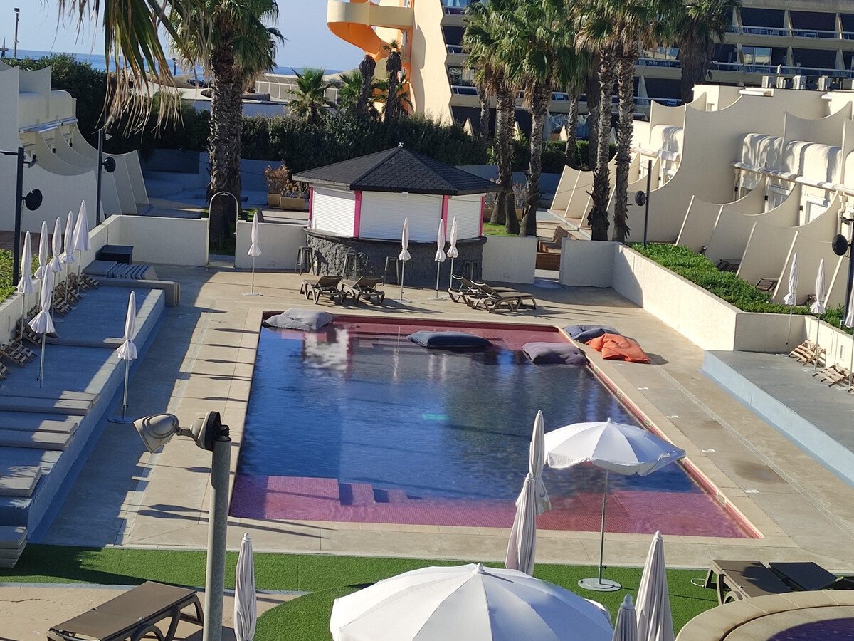 Studio climatisé avec terrasse et vue piscine au Cap d'Agde - Photo 2