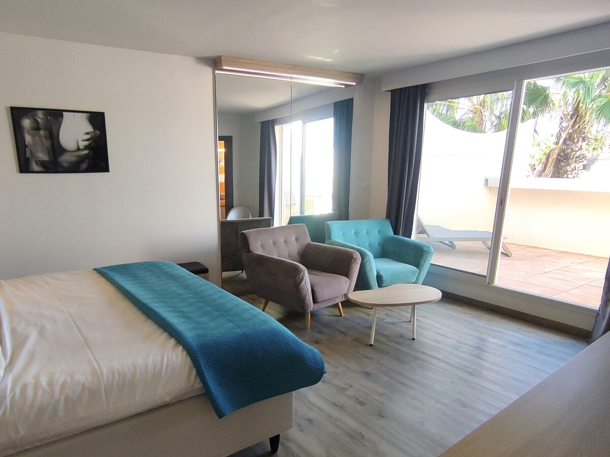 Studio climatisé avec terrasse et vue piscine au Cap d'Agde - Photo 7