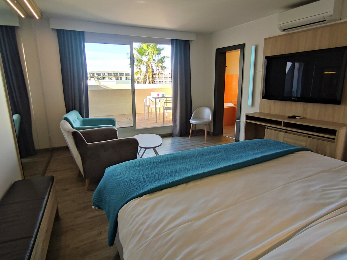 Studio climatisé avec terrasse et vue piscine au Cap d'Agde - Photo 9