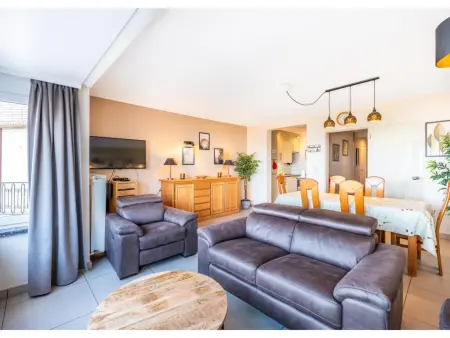Location appartement à Koksijde, Appartement rénové avec vue imprenable sur mer