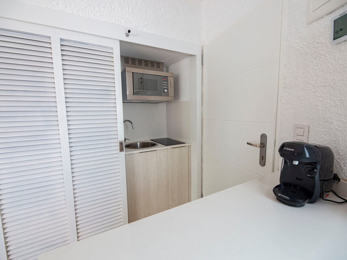 Studio moderne avec piscine à 700m de la plage - Photo 12