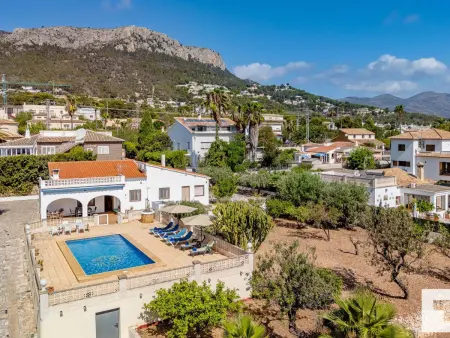 Location villa à Calp, Villa Confort à Calpe: Piscine, Proche Plage, 6 Couchages