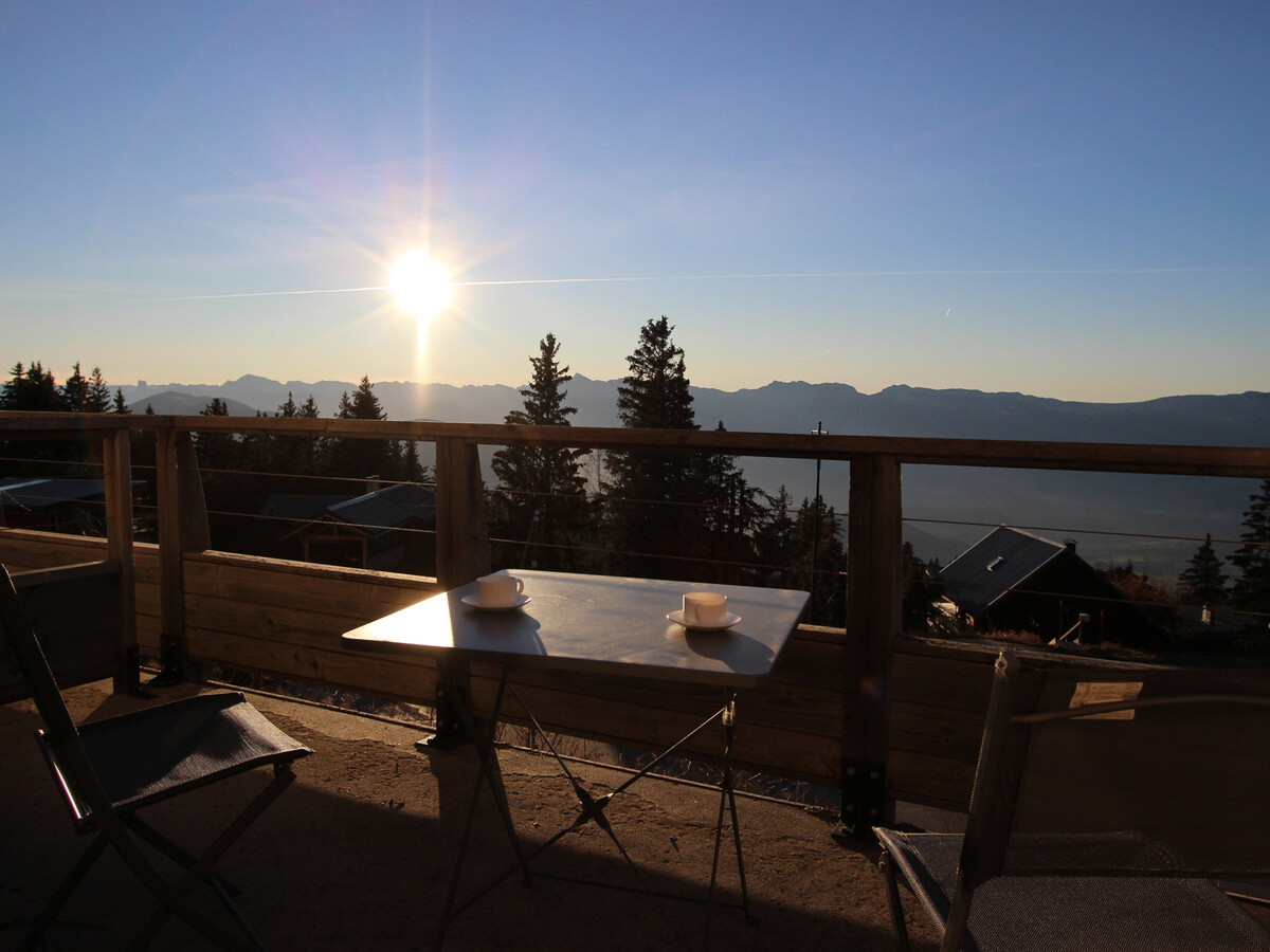 Studio cabine 27m² Chamrousse, terrasse ouest vue vallée - Photo 5