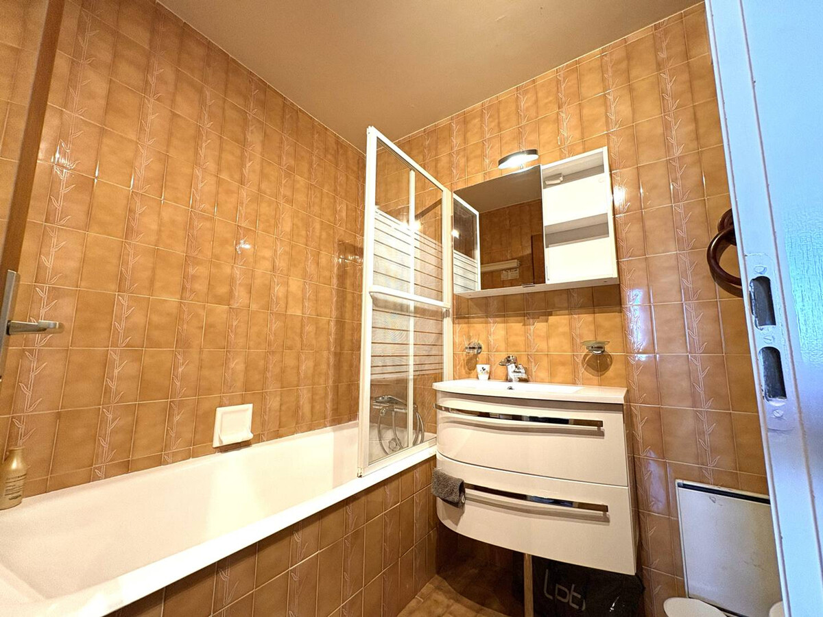 Appartement 4 pers. centre Méribel, 7e étage avec ascenseur - Photo 4