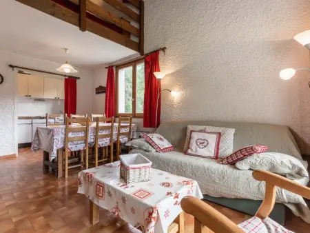 Appartement 6 pers. 2 chambres, pistes à 50 m, La Clusaz : photo 2
