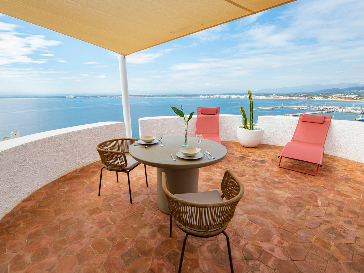 Studio moderne vue baie à Roses, 700m de la plage - Photo 7