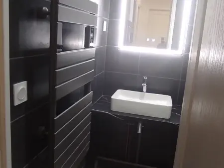 Appartement 6 pers. balcon sud, piscine et parking couvert - Photo 8