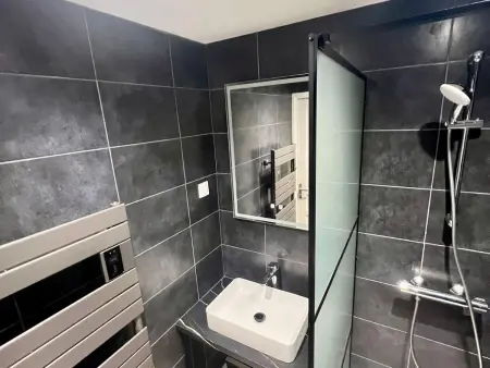 Appartement 6 pers. balcon sud, piscine et parking couvert - Photo 12
