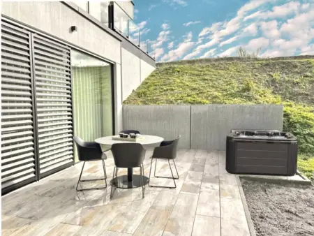 Location appartement à Durbuy, Appartement de luxe avec baignoire spa à Durbuy