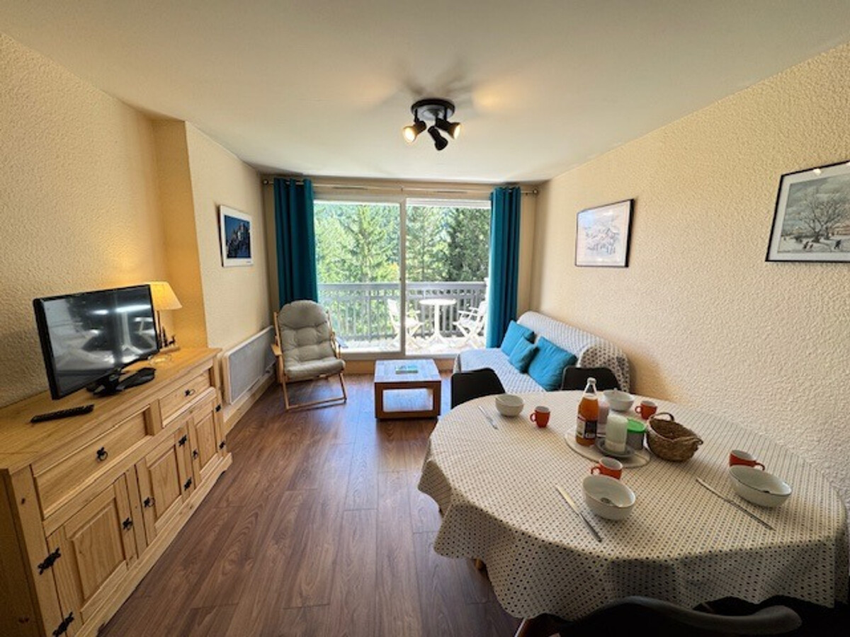 Appartement 6 pers. à Villeneuve, balcon et parking - Photo 2