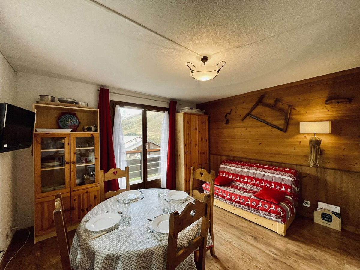 Appartement authentique 2 Étoiles aux Menuires avec wifi - Photo 1